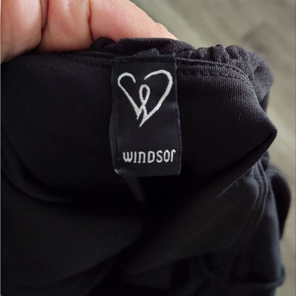 Windsor Black Mermaid Open Back Ruffle Dress Medium - Picture 6 of 9